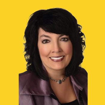 Portrait of Cassandra Anderson, Broker/Agent